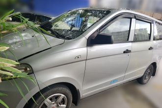 五菱汽车 五菱宏光 2014款 1.5L 基本型