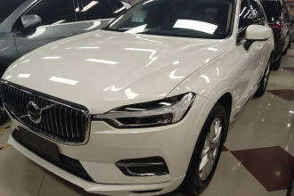 沃尔沃XC60 2021款 T5 四驱智逸豪华版