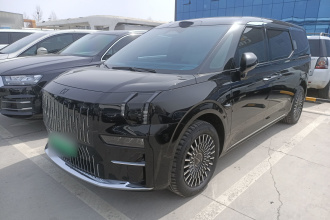 极氪009 2024款 七座过道版 108kWh