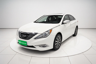 现代 索纳塔 2013款 2.0L 自动领先版