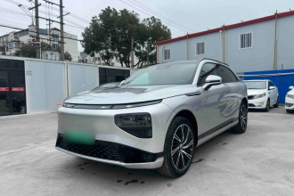 小鹏G9 2022款 702 Pro