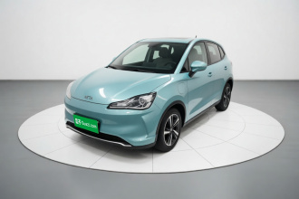哪吒汽车 哪吒V 2022款 潮 300 Lite 磷酸铁锂