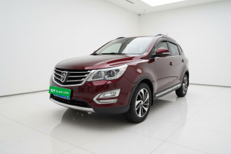 宝骏560 2015款 1.8L 手动豪华型