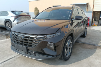 现代 2021款 途胜L 1.5T DCT LUX尊贵版