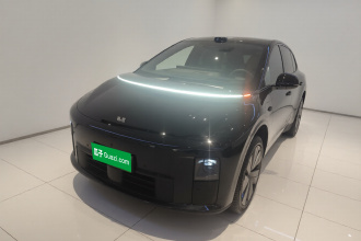 理想汽车 理想i6 2025款 两驱标准版