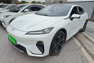 深蓝汽车 深蓝L07 2025款 230Ultra  深蓝智驾AD PRO增程版