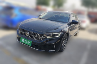 大众 帕萨特 2022款 330TSI 星空豪华版