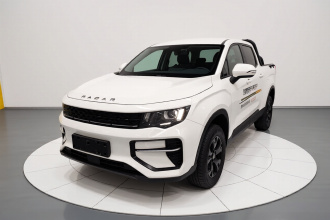 雷达汽车 雷达金刚 2025款 460km 四驱长箱 大力金刚