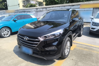 现代 途胜 2015款 1.6T 双离合两驱智能型