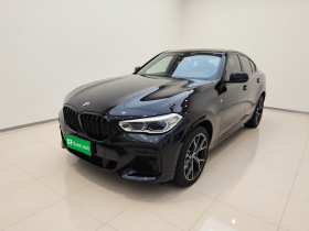 宝马X6 2022款 改款二 xDrive40i M运动套装