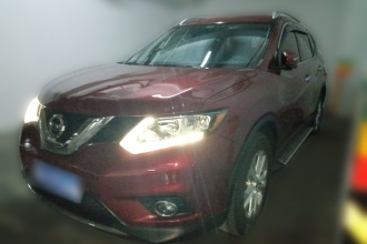 日产 奇骏 2015款 2.5L CVT领先MAX版 4WD