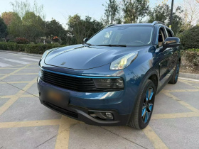 领克01 2017款 2.0T 两驱耀Pro版