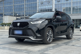 丰田 皇冠陆放 2024款 2.5L HEV两驱豪华版