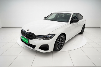 宝马3系 2022款 325i M运动曜夜套装