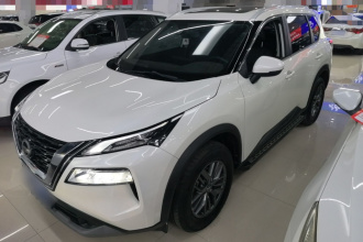 日产 奇骏 2022款 VC-Turbo 300 CVT 2WD星月限定版