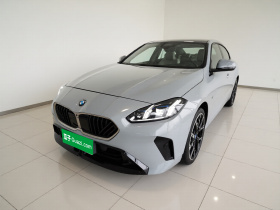 宝马2系 2025款 225L M运动套装