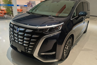 腾势D9 2022款 DM-i 970 四驱旗舰型