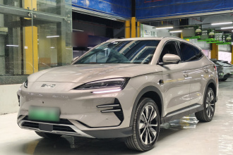 比亚迪 宋PLUS新能源 2025款 EV 智驾版 520km 豪华型
