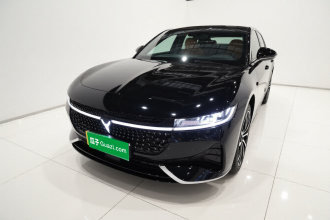 岚图汽车 岚图追光 2024款 PHEV 四驱超长续航旗舰版