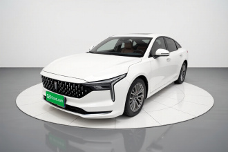 奔腾B70 2023款 第三代 1.5T 自动乐享型70周年纪念版