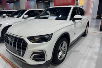 奥迪Q5L 2021款 40 TFSI 时尚致雅型