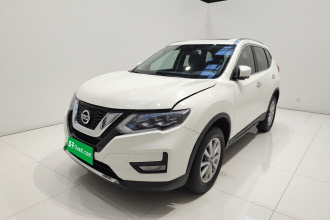 日产 奇骏 2023款 经典 2.0L 两驱智联臻享版