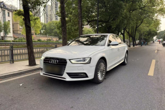 奥迪A4L 2016款 35 TFSI 典藏版 自动标准型