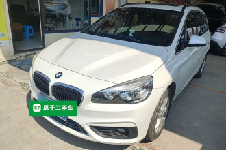 宝马2系多功能旅行车 2015款 218i 领先型