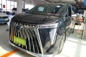 广汽传祺 传祺M8 2023款 宗师系列 双擎 旗舰版