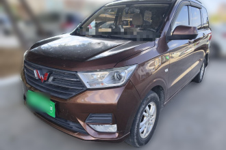 五菱汽车 五菱宏光 2018款 1.5L S标准型L2B