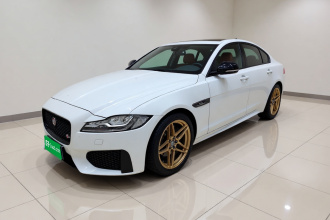 捷豹XF 2016款 XF 2.0T 两驱R-Sport运动版