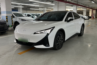 ARCFOX极狐 极狐 阿尔法S5 2024款 560PRO 185kW