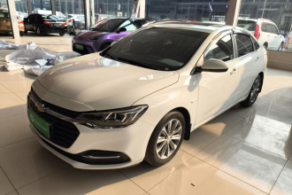 雪佛兰 科鲁泽 2022款 320 自动悦享天窗版