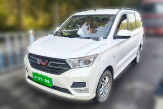 五菱汽车 五菱宏光 2019款 1.5L S舒适型国VI LAR