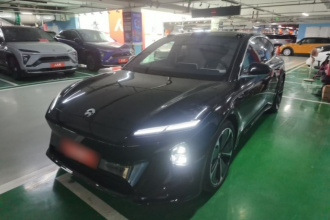 蔚来ET5T 2025款 75kWh Touring