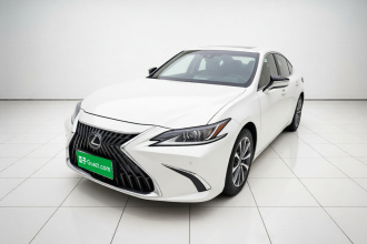 雷克萨斯ES 2021款 200 卓越版