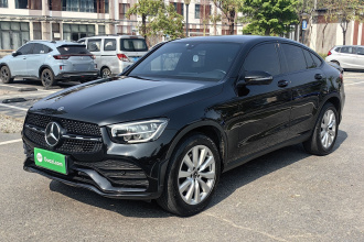 奔驰GLC轿跑 2021款 GLC 260 4MATIC 轿跑SUV