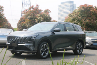 长安CS75 PLUS 2025款 第四代 1.5T 新蓝鲸 智慧尊享型