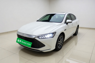 比亚迪 秦PLUS 2021款 DM-i 120KM 旗舰型