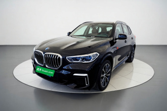 宝马X5 2022款 改款 xDrive 30Li 尊享型M运动套装
