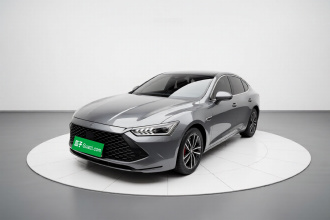 比亚迪 秦PLUS 2023款 冠军版 DM-i 120KM卓越型