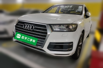 奥迪Q7 2016款 40 TFSI 舒适型