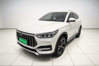 比亚迪 宋PLUS 2020款 1.5T 自动尊贵型