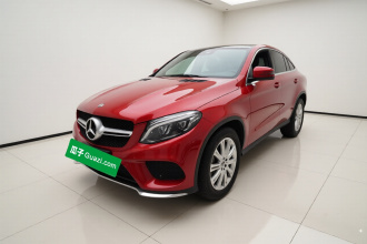 奔驰GLE轿跑 2017款 GLE 320 4MATIC 轿跑SUV