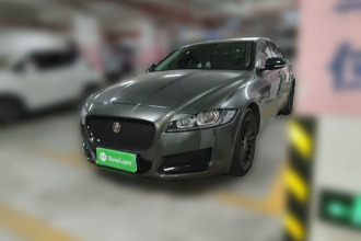 捷豹XF 2016款 XF 2.0T 两驱风华版