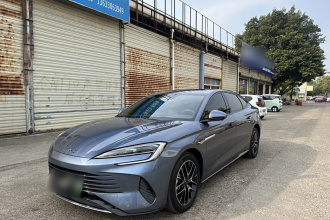 比亚迪 海豹 2023款 DM-i 1.5T 121km 旗舰型