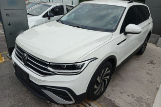 大众 途观L 2022款 330TSI 自动两驱舒享版