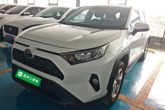 丰田 RAV4荣放 2022款 2.0L CVT两驱都市版