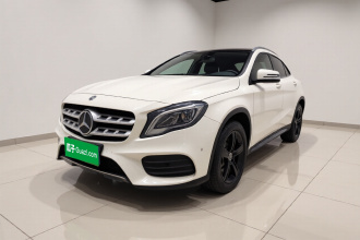 奔驰GLA 2019款 GLA 200 时尚型