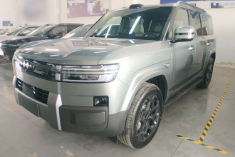 方程豹 钛7 2025款 190KM四驱Ultra版